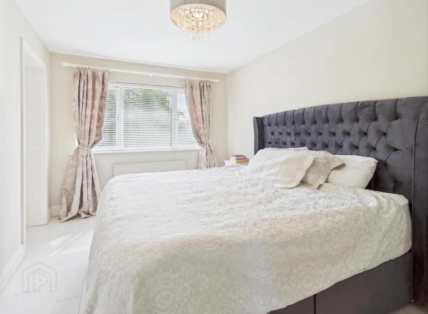 15 Hazelwood, Dublin Road, Thurles, E41T1D2