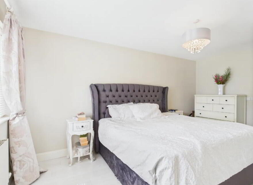 15 Hazelwood, Dublin Road, Thurles, E41T1D2