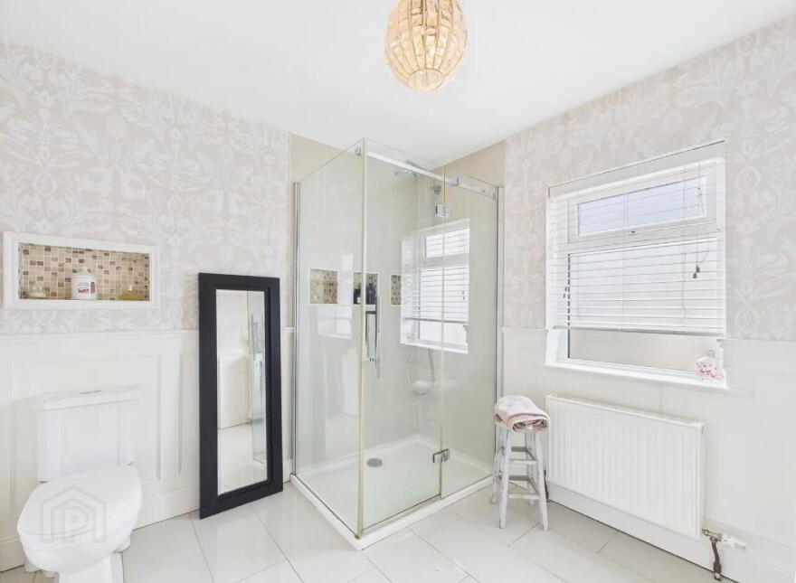 15 Hazelwood, Dublin Road, Thurles, E41T1D2