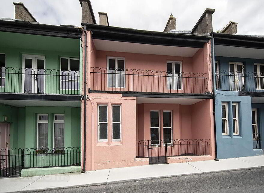 4 Western Terrace, Dungarvan, X35HD76 photo