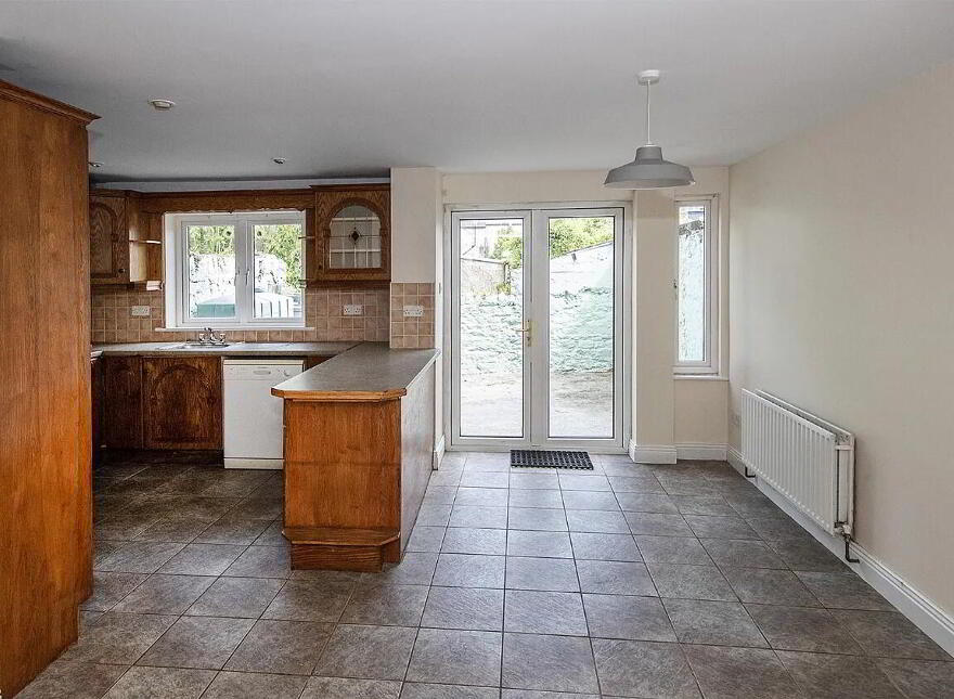 4 Western Terrace, Dungarvan, X35HD76