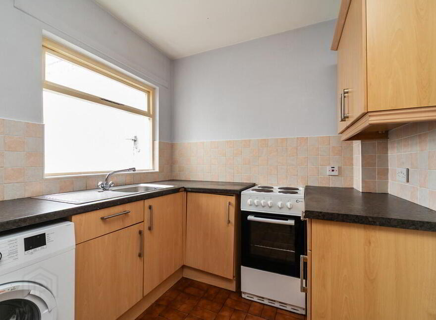 93 Edenderry Village, Belfast, BT8 8LG
