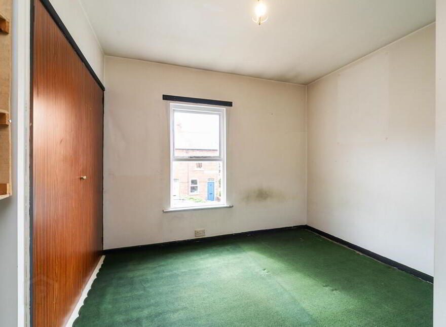 93 Edenderry Village, Belfast, BT8 8LG