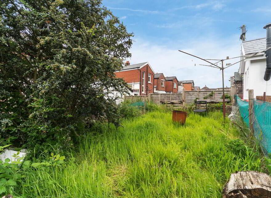 93 Edenderry Village, Belfast, BT8 8LG