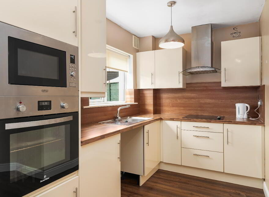 220 Castlecurragh Vale, Blanchardstown, Dublin, D15A2V3