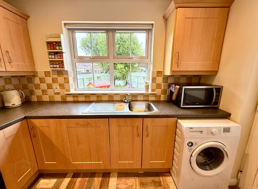 111 Waterfoot Park, Waterside, Derry, BT47 6SX
