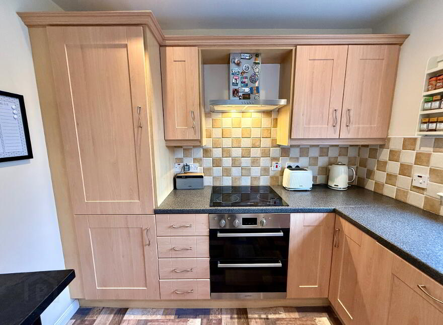 111 Waterfoot Park, Waterside, Derry, BT47 6SX
