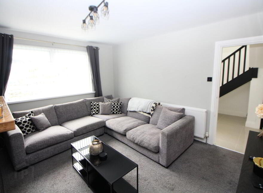 1 Woodburn Villas, Woodburn Road, Carrickfergus, BT38 8PR
