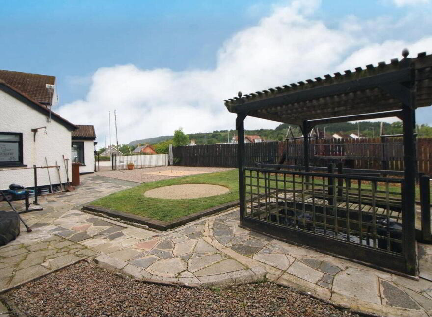 1 Woodburn Villas, Woodburn Road, Carrickfergus, BT38 8PR