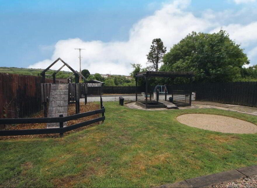 1 Woodburn Villas, Woodburn Road, Carrickfergus, BT38 8PR