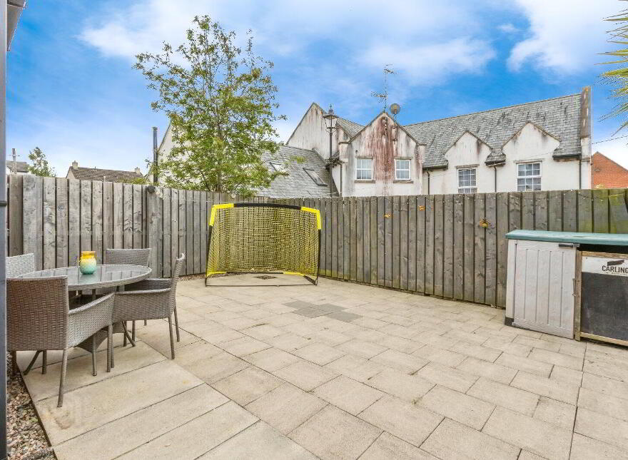 19 Lady Wallace Brae, Lisburn, BT28 3WN