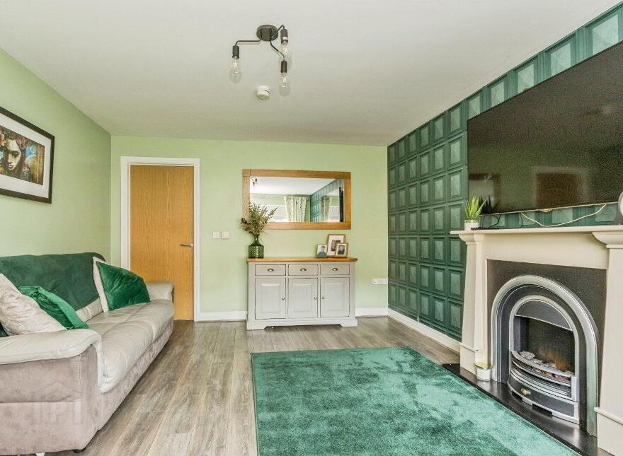 19 Lady Wallace Brae, Lisburn, BT28 3WN