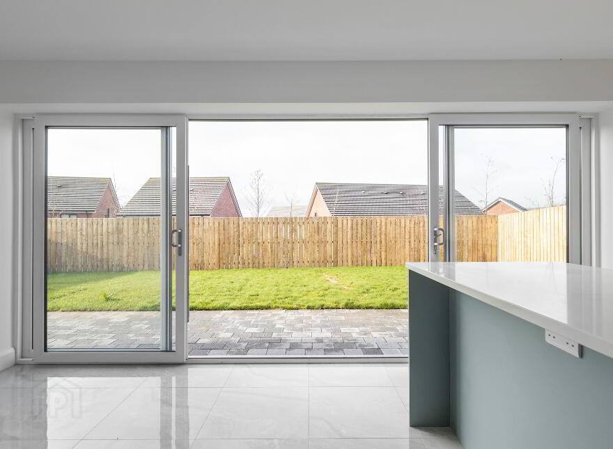 E3s, Baronsgrange, Carryduff