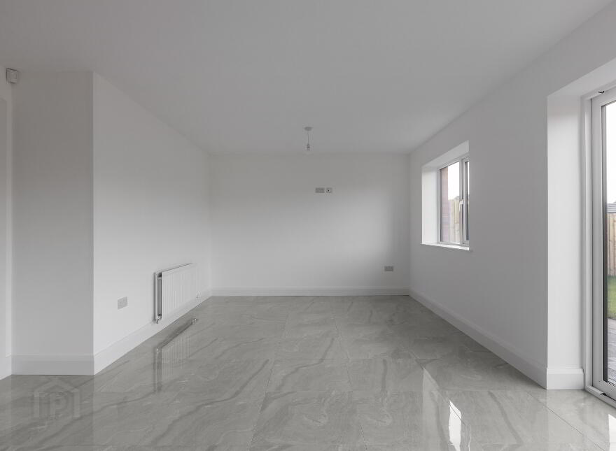 E3s, Baronsgrange, Carryduff