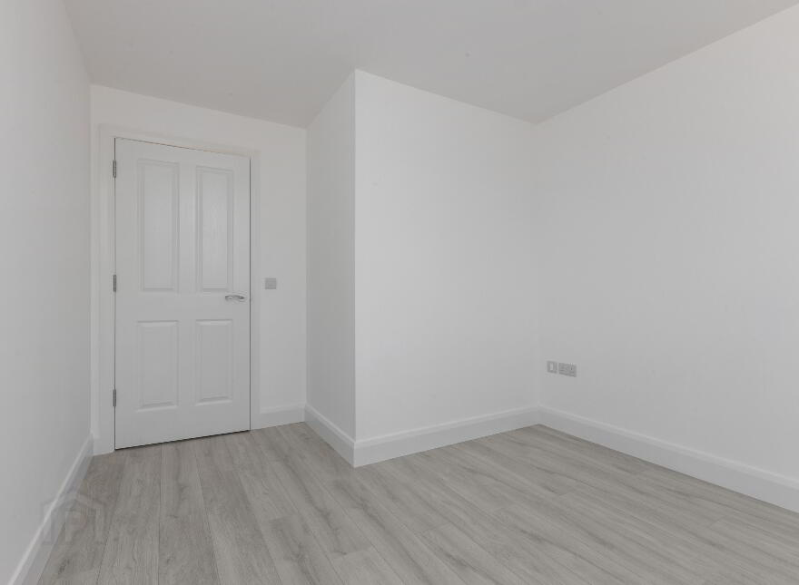 E3s, Baronsgrange, Carryduff