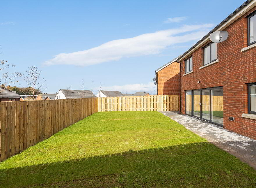 E3s, Baronsgrange, Carryduff