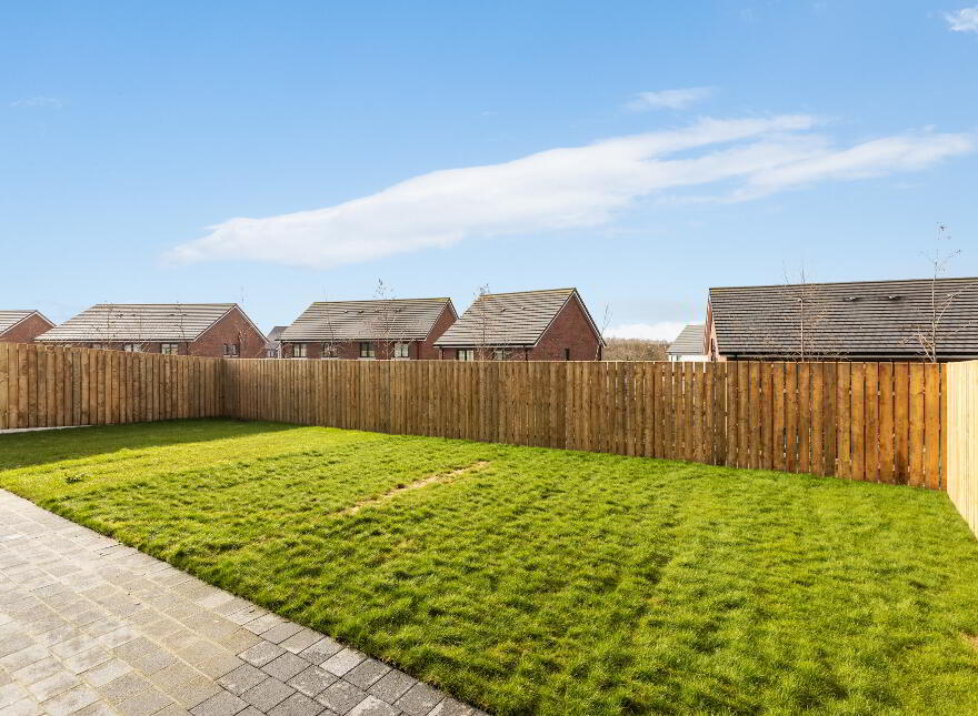E3s, Baronsgrange, Carryduff