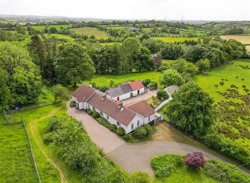 6 Drumaknockan Road, Dromara Road, Hillsborough, BT26 6QR photo
