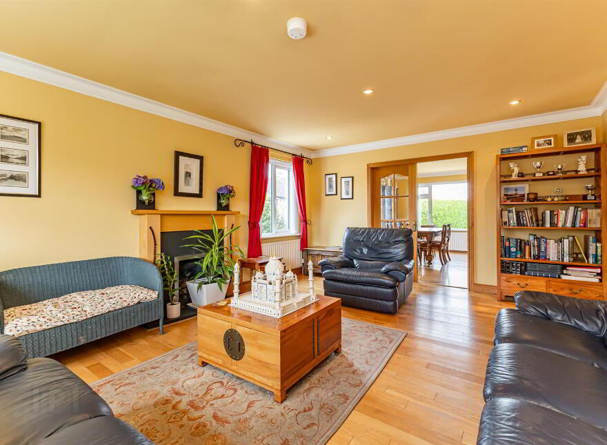 2 Inisharoan, Killinchy, Newtownards, BT23 6QF
