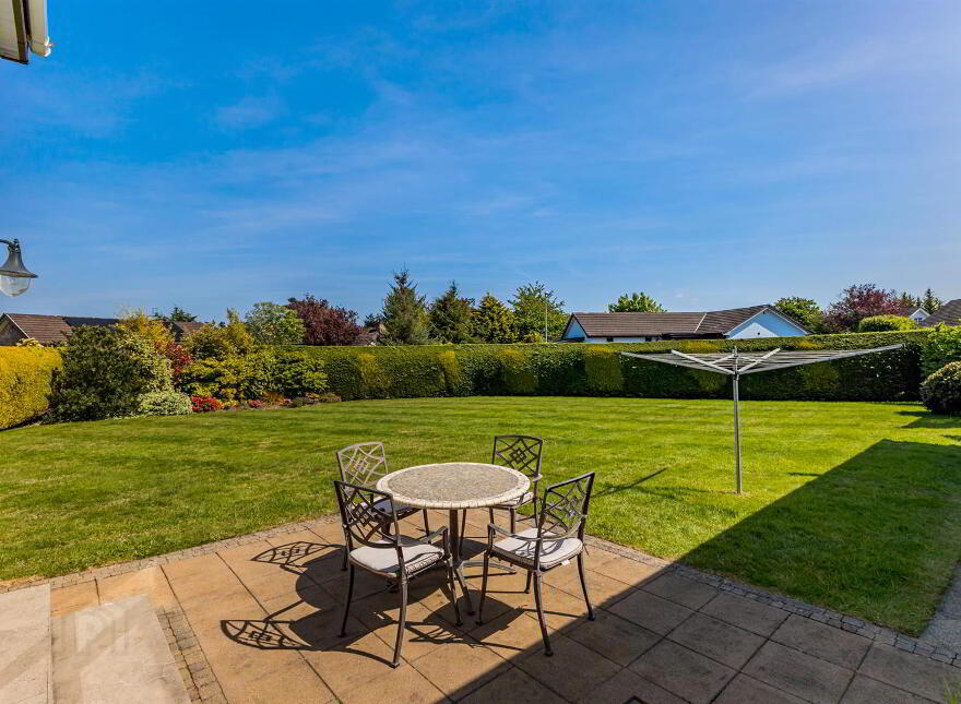 2 Inisharoan, Killinchy, Newtownards, BT23 6QF