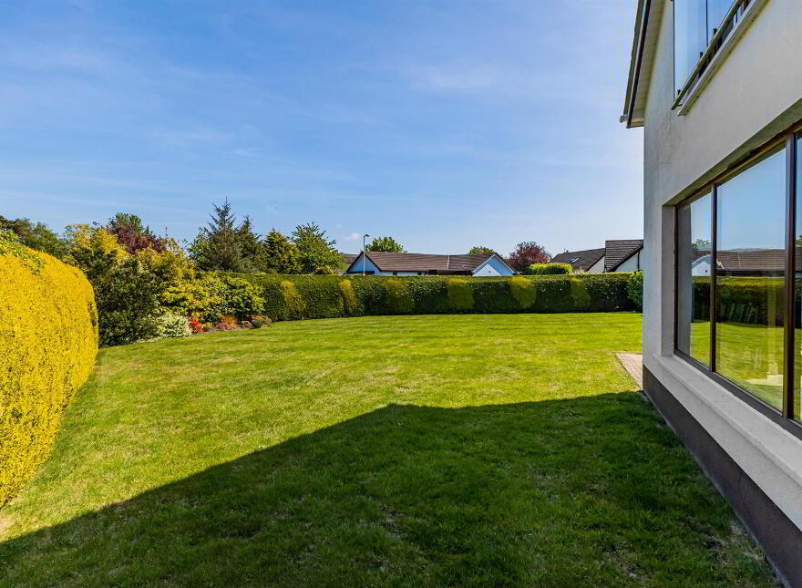 2 Inisharoan, Killinchy, Newtownards, BT23 6QF