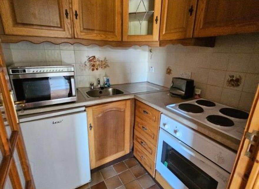 Main Street, Killeshandra, H12E3X6