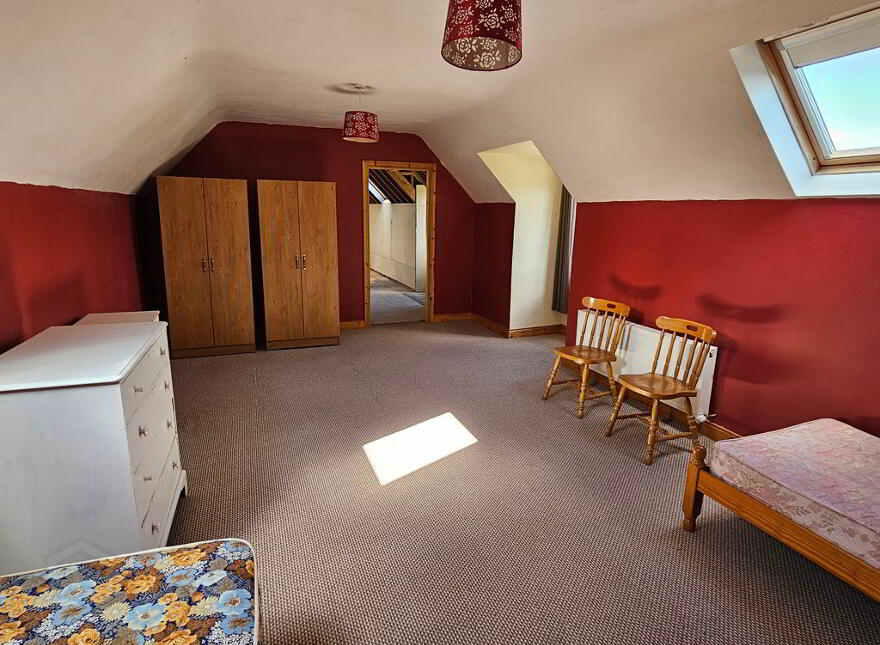 Main Street, Killeshandra, H12E3X6
