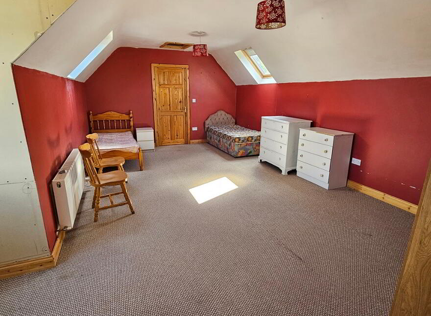 Main Street, Killeshandra, H12E3X6