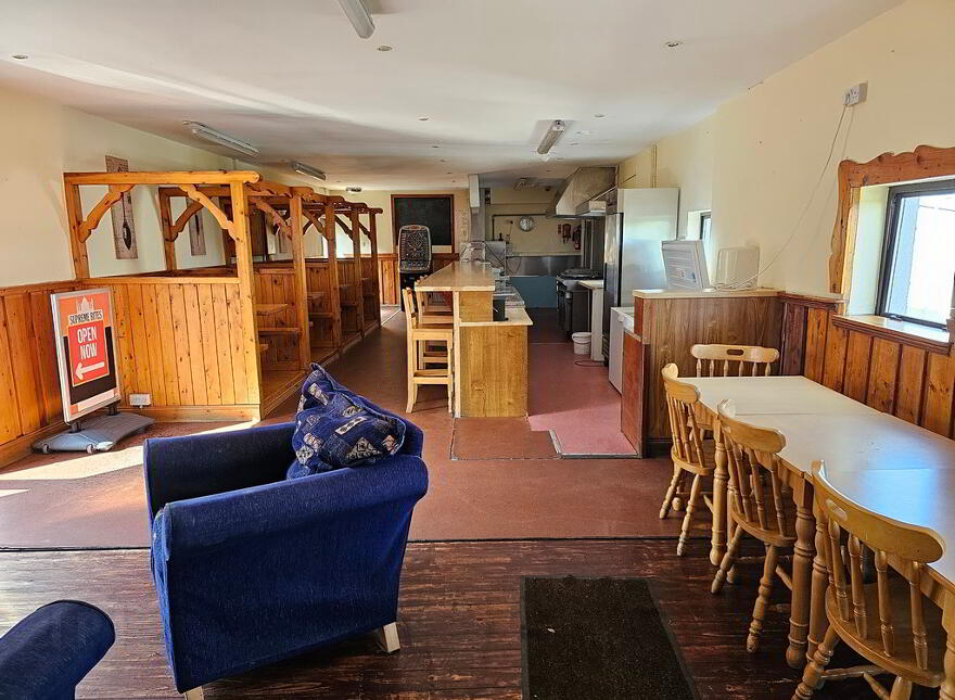Main Street, Killeshandra, H12E3X6
