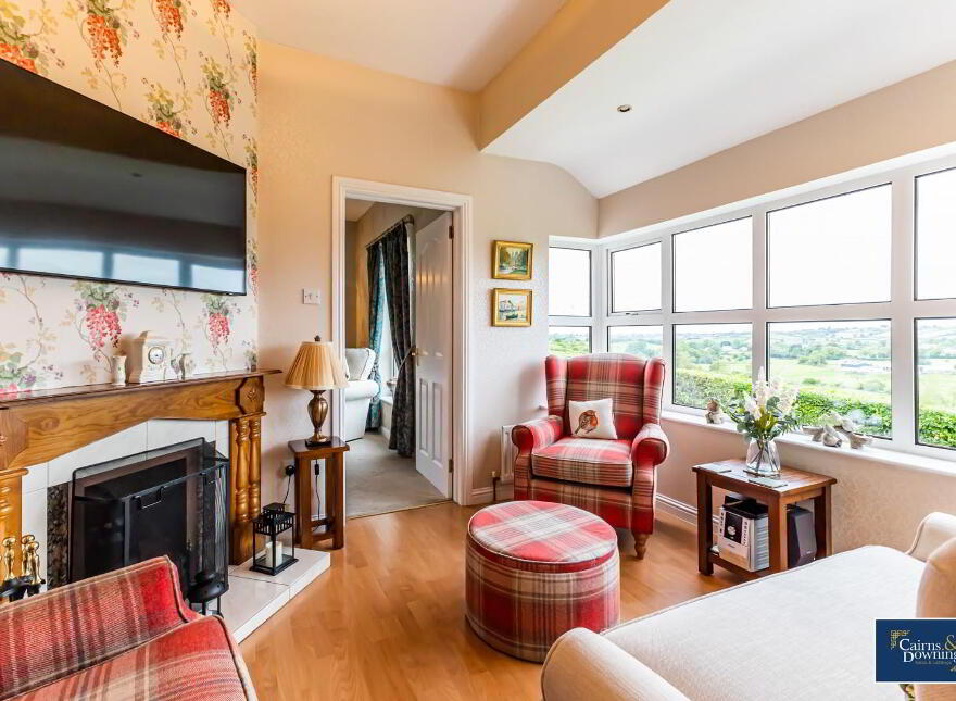 33 Lurganbane Road, Dromore, BT25 1ER