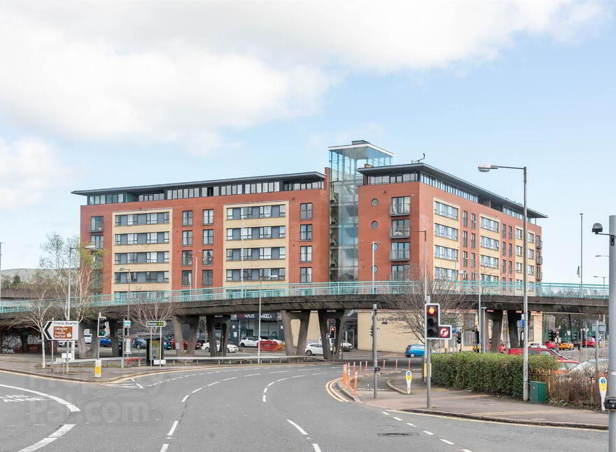 54 Apt, Quay Gate, 19 Station Street, Belfast, BT3 9DA photo
