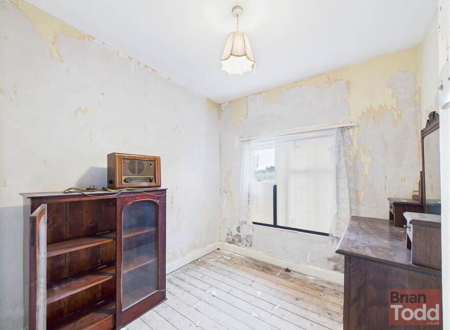 Parkmount Avenue, Larne, BT40 1QD