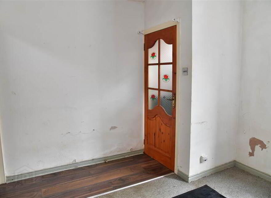 14 Clonavon Road, Ballymena, BT43 5BQ