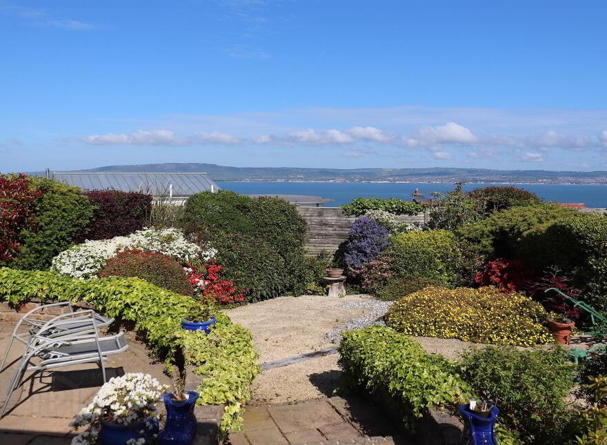 4 Rathmoyle Park, Holywood, BT18 0DT