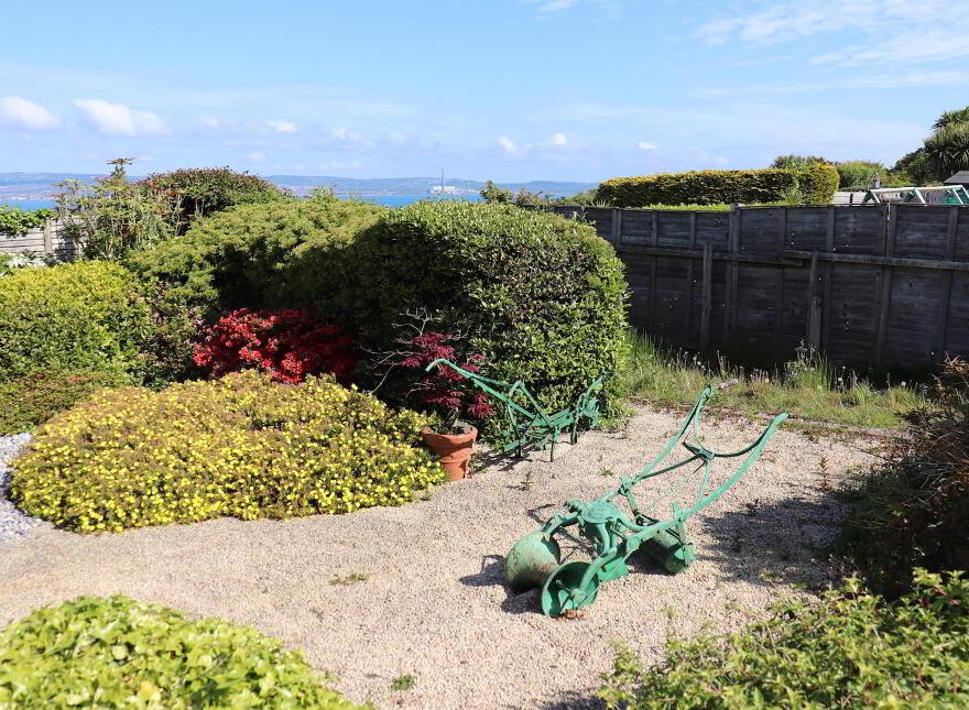 4 Rathmoyle Park, Holywood, BT18 0DT