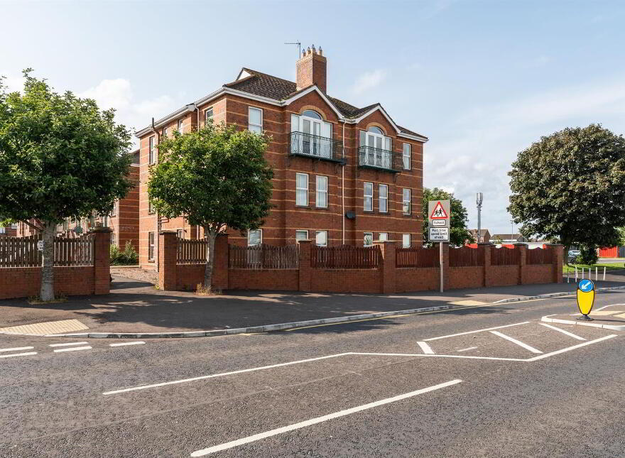 57 Marquis Manor, Bangor, BT20 3PJ photo