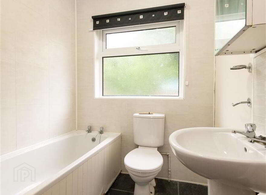2 Glenlough Park, Ballynahinch, BT24 8TQ