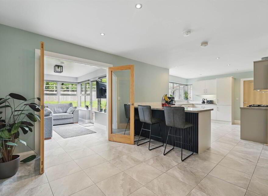 34 Millreagh Grove, Dundonald, Belfast, BT16 1AH