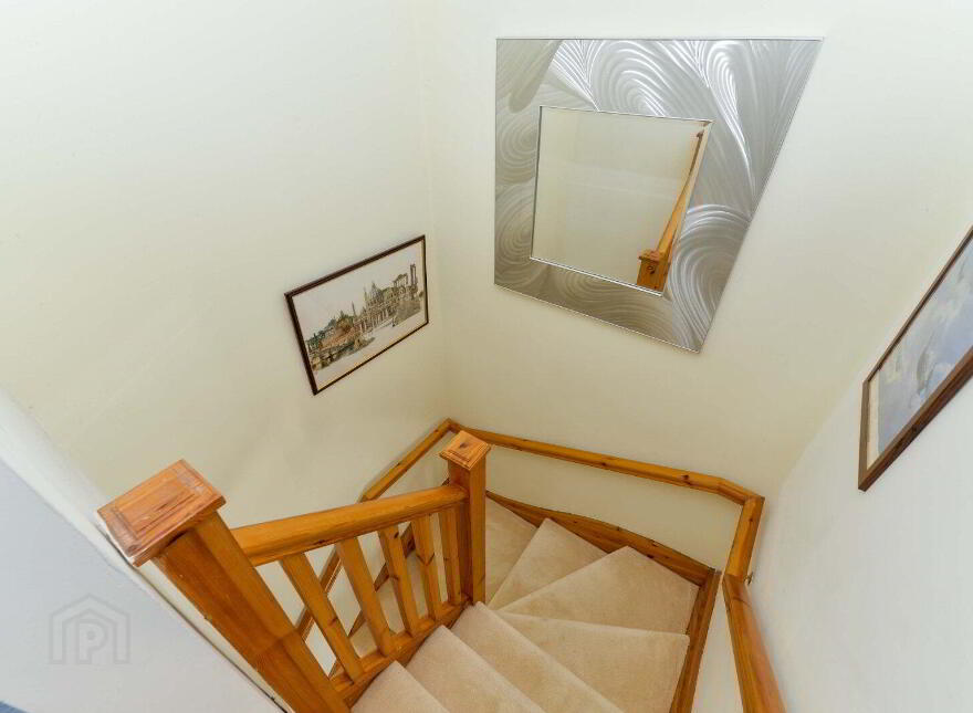 17 Kinnegar Drive, Holywood, BT18 9JQ