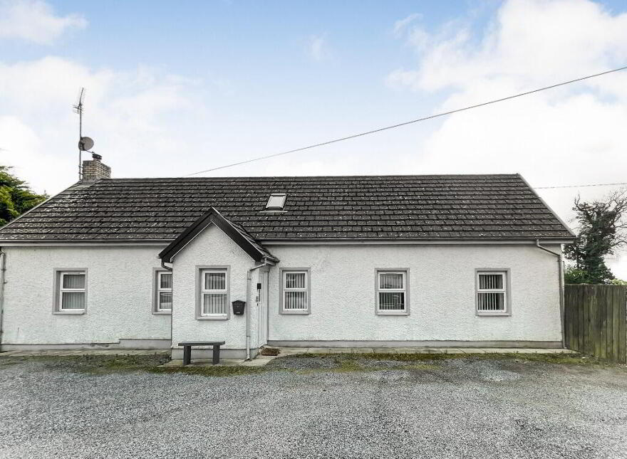54 Glenavy Road, Lisburn, BT28 3UT photo
