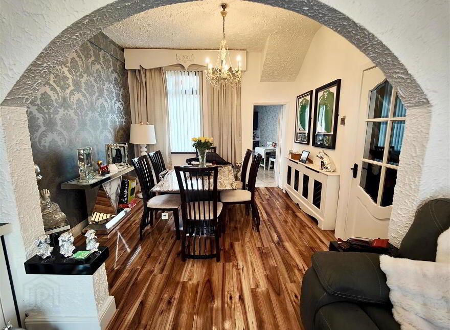 "Ellanore", 4 Jubilee Avenue, Belfast, BT15 3BX