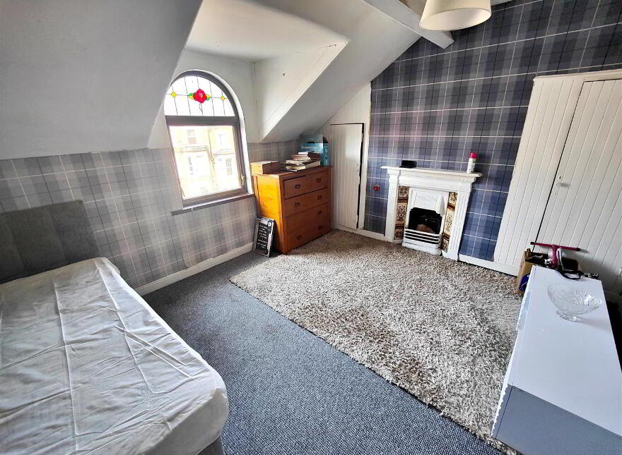"Ellanore", 4 Jubilee Avenue, Belfast, BT15 3BX