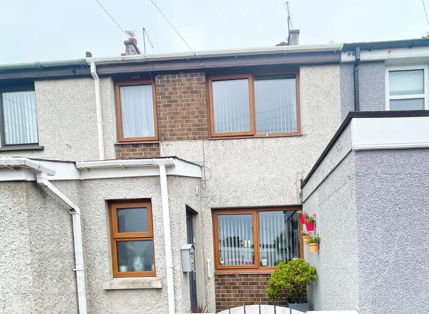 7 Crocknamack Square, Portrush, BT56 8LE photo