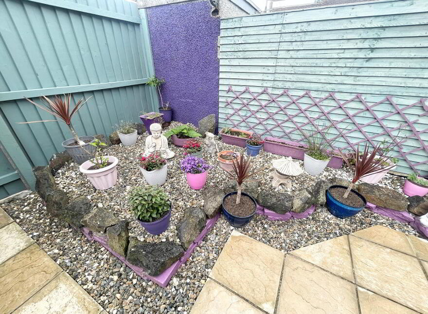 7 Crocknamack Square, Portrush, BT56 8LE