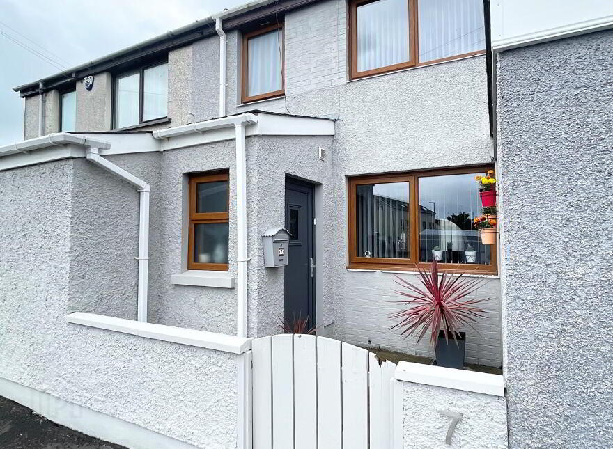 7 Crocknamack Square, Portrush, BT56 8LE