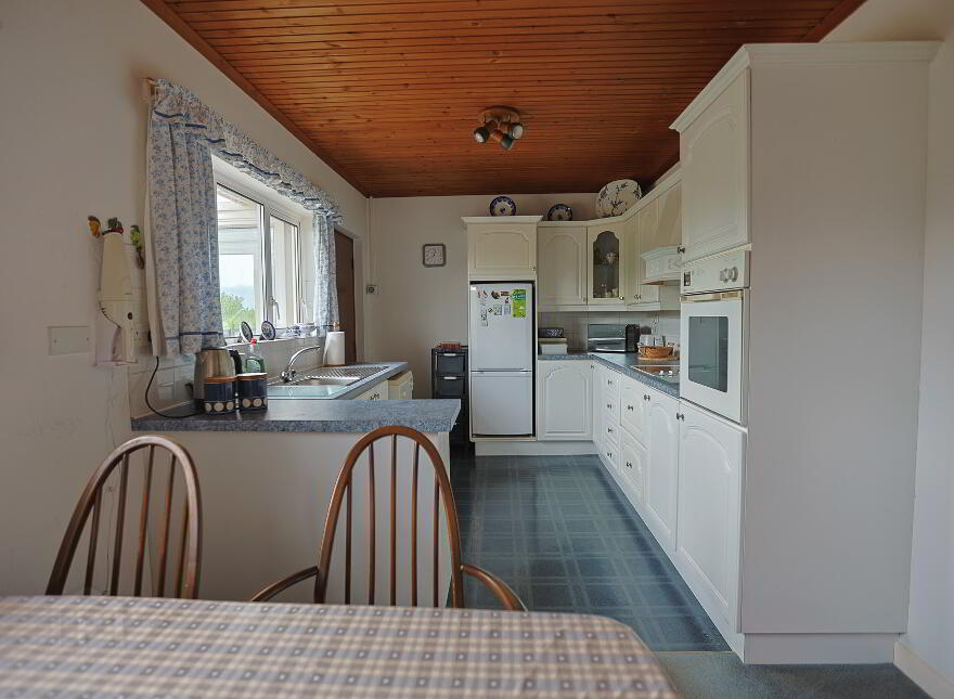 28 Derrycreevy Road, Dungannon, BT71 6RZ