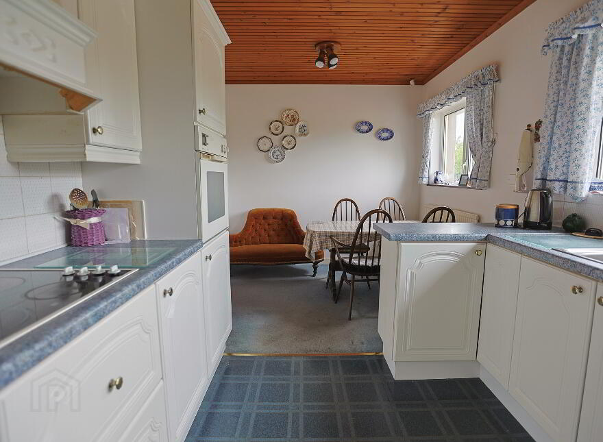 28 Derrycreevy Road, Dungannon, BT71 6RZ