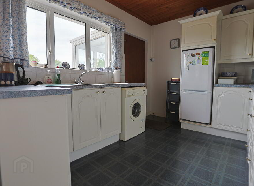 28 Derrycreevy Road, Dungannon, BT71 6RZ