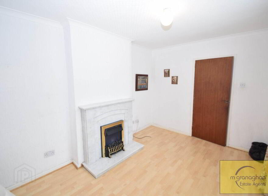 35 Creeve Walk, Andersonstown, Belfast, BT11 8GU