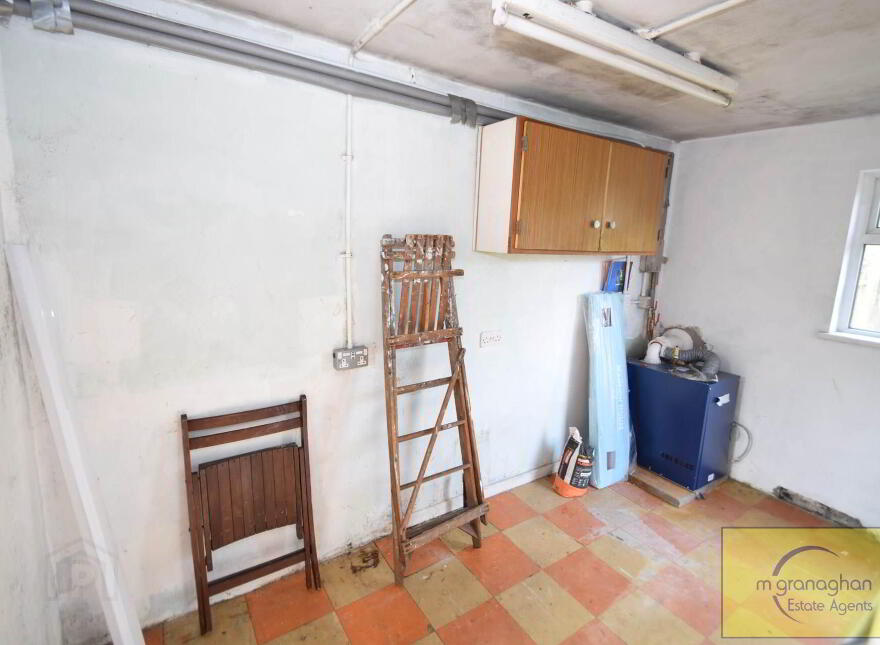 35 Creeve Walk, Andersonstown, Belfast, BT11 8GU
